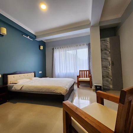 Cafe Sola Bnb Shillong Eksteriør billede