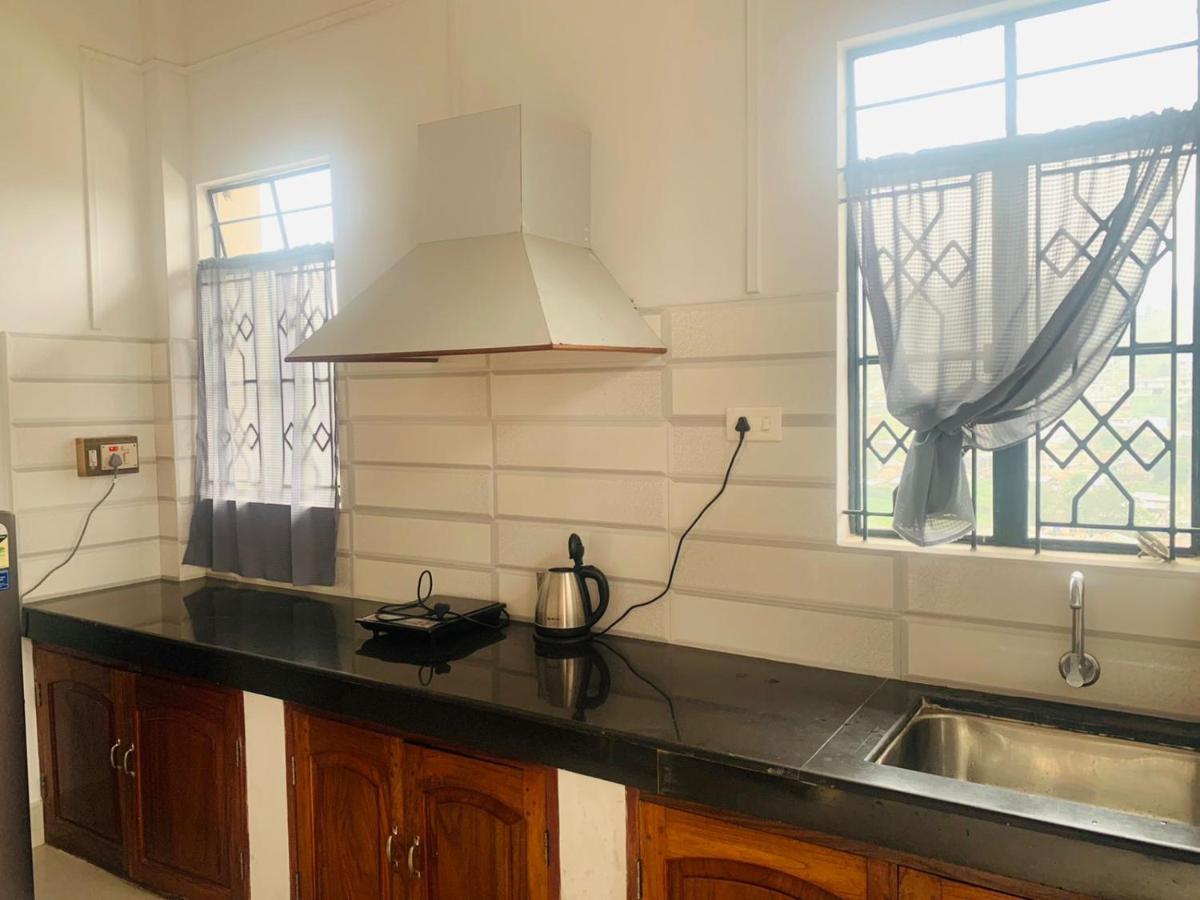 Cafe Sola Bnb Shillong Eksteriør billede