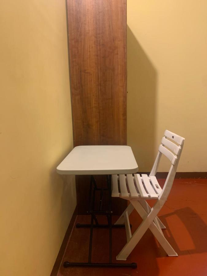 Cafe Sola Bnb Shillong Eksteriør billede