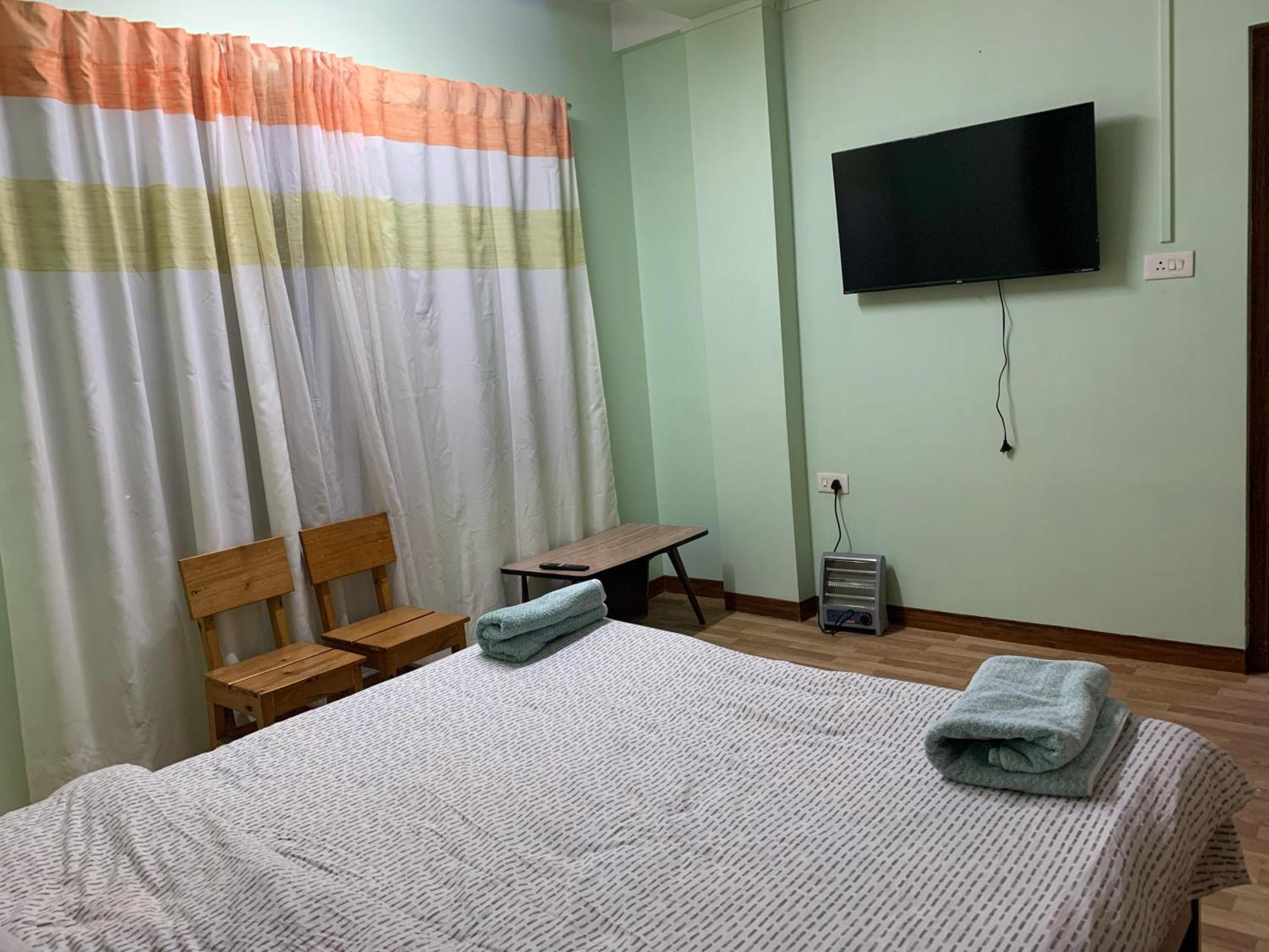 Cafe Sola Bnb Shillong Værelse billede